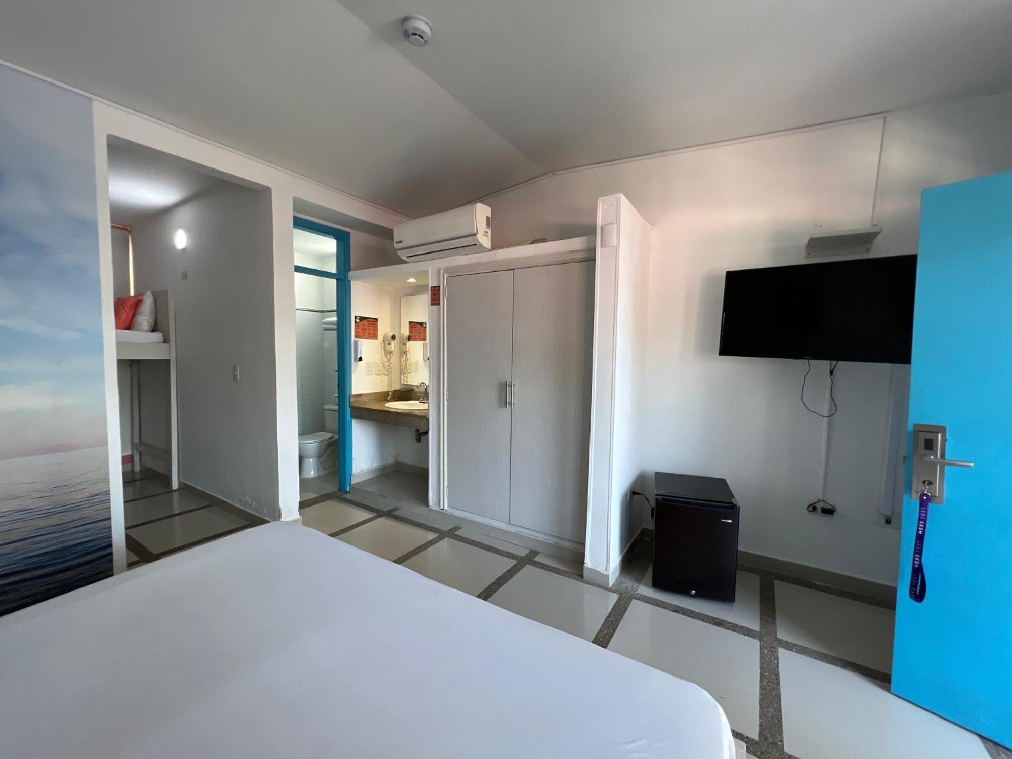 Tama Hotel Santa Marta Exterior photo